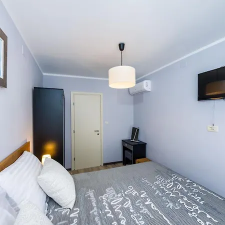 Ema 2Br Apt. In Old Town Centre Zadar Exterior photo