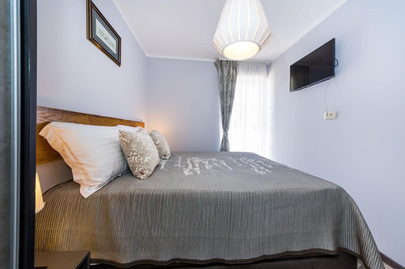 Ema 2br Apt. In Old Town Centre * Zadar