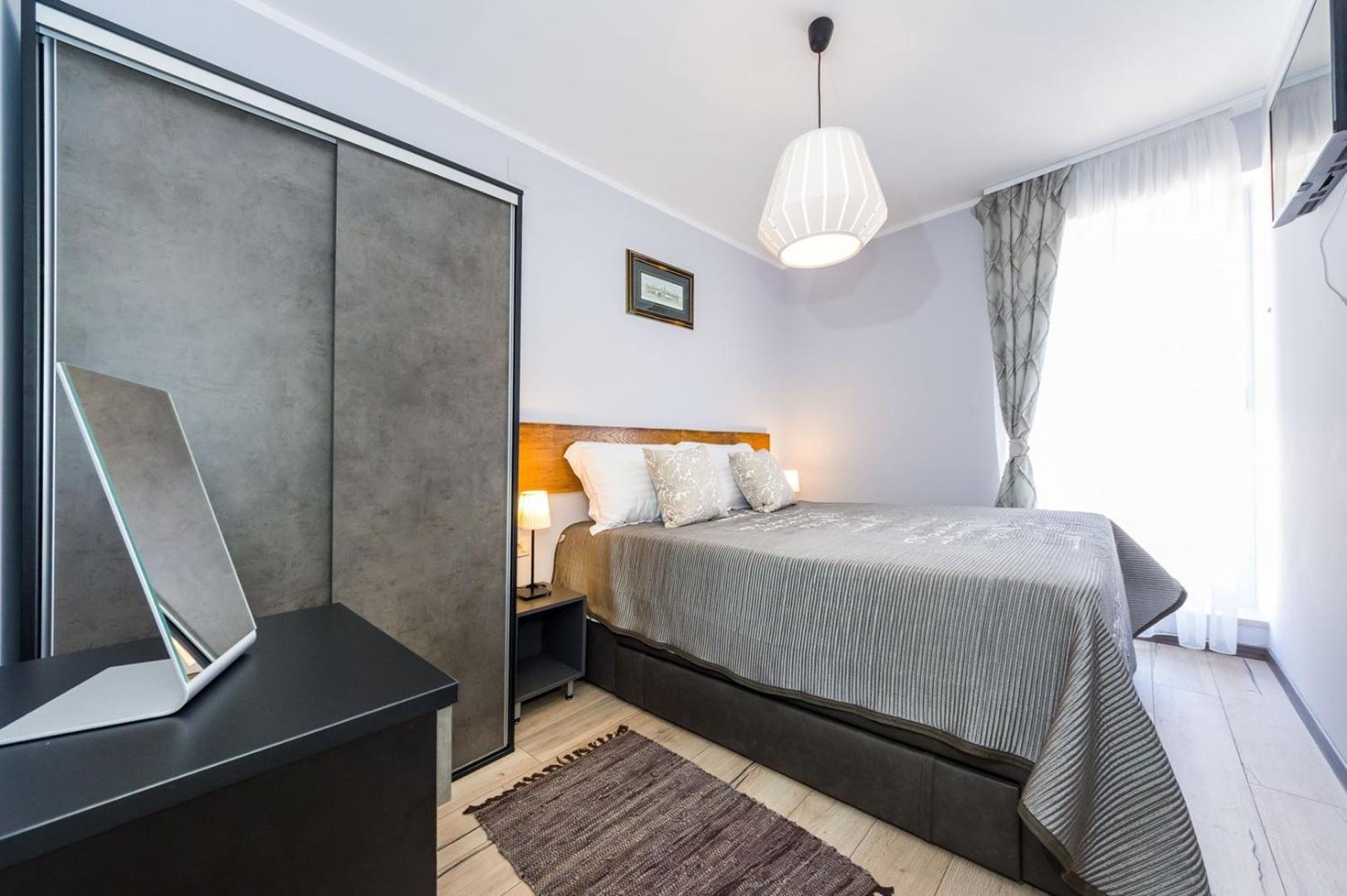 Apartment Ema 2br Apt. In Old Town Centre Zadar