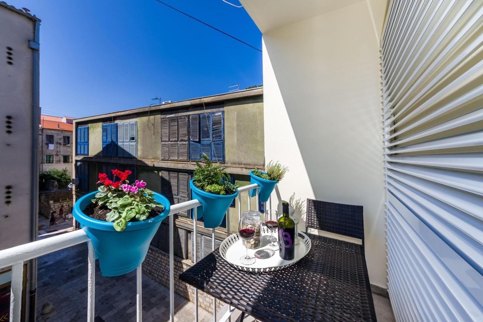 Ema 2br Apt. In Old Town Centre Apartman Zára
